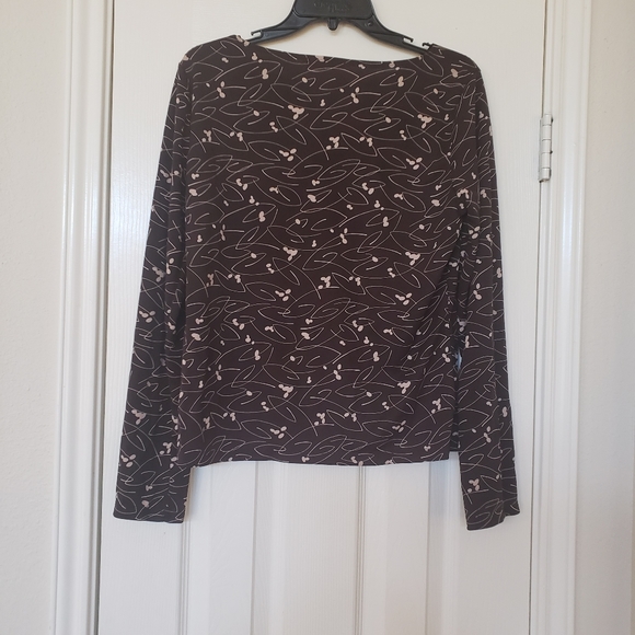 Ann Klein crewneck squiggle dot pattern blouse - Picture 5 of 5